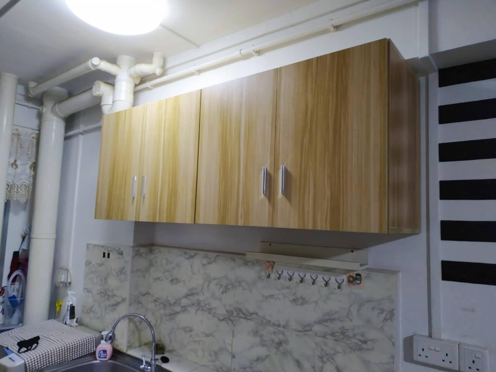 mount kitchen cabinet